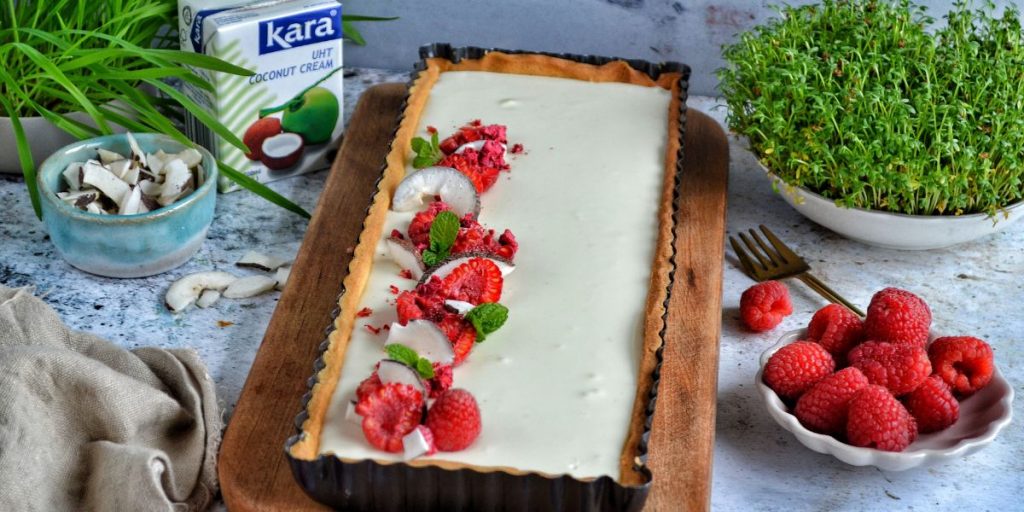 Mazurek z kokosowym kremem i żelką malinową Pysznieczyprzepysznie