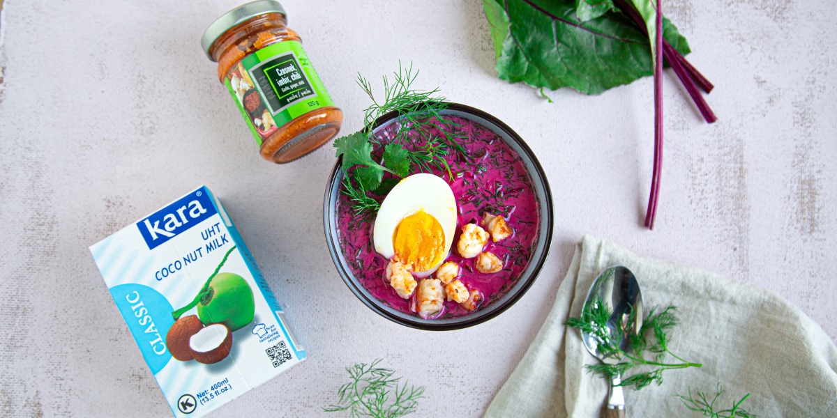 Chłodnik z botwiny z krewetkami i mleczkiem kokosowym KARA