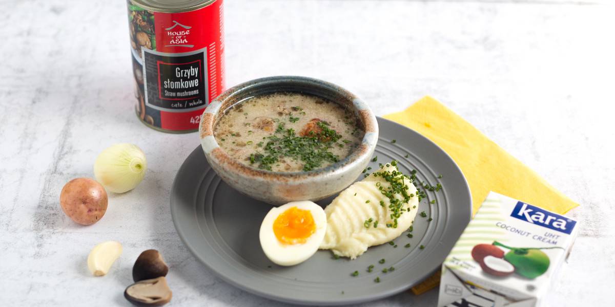 Barszcz biały z kremem kokosowym i grzybami słomkowymi House of Asia