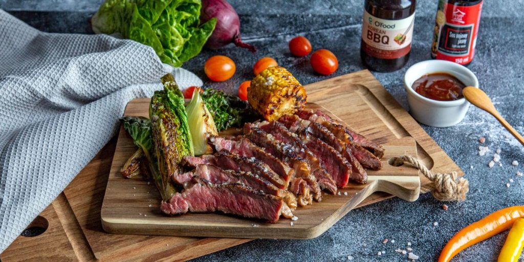 Grillowany stek z antrykotu w marynacie galbi O’Food