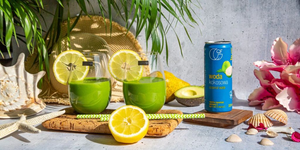 Zielone smoothie z wodą kokosową z witaminą C Quality Food