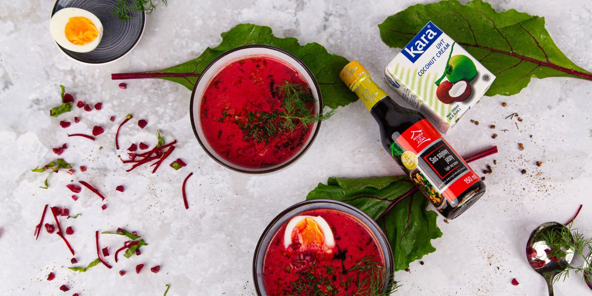 Zupa botwinka z mleczkiem kokosowym Kara