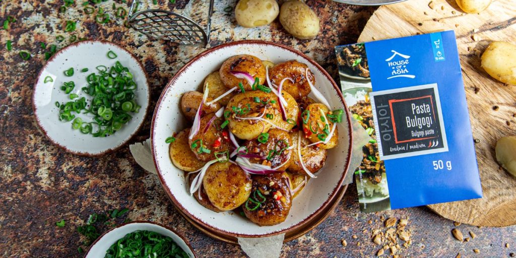 Kluski ziemniaczane z koreańskim sosem Bulgogi