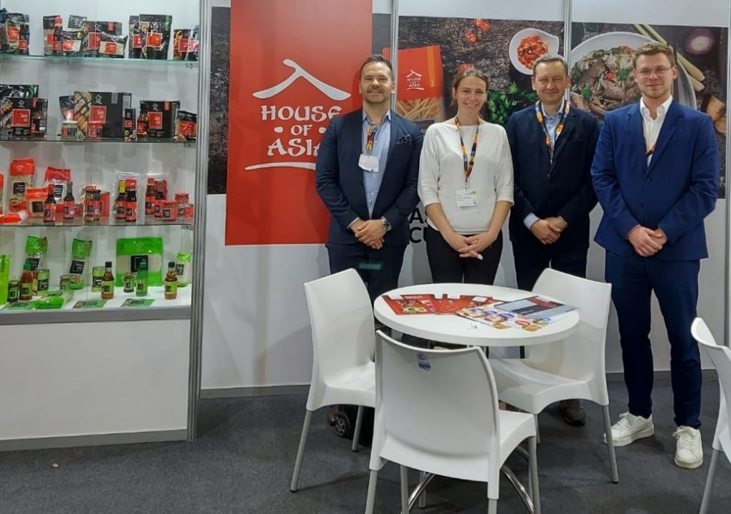 W dniach 7-10.10.2023 nasza firma uczestniczyła w jednym z największych i najważniejszych wydarzeń w branży Żywności i Napojów na świecie, jakim są Targi Anuga, które w tym roku odbyły się w niemieckiej Kolonii.