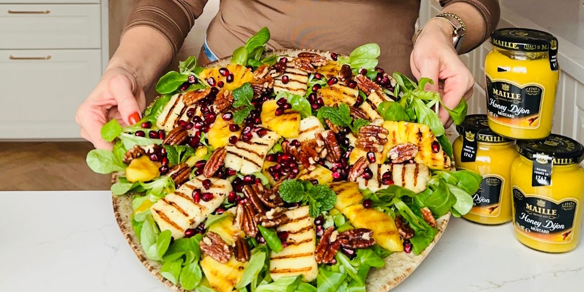 Sałatka z grillowanym serem halloumi i sosem musztardowo miodowym pieknytalerz_