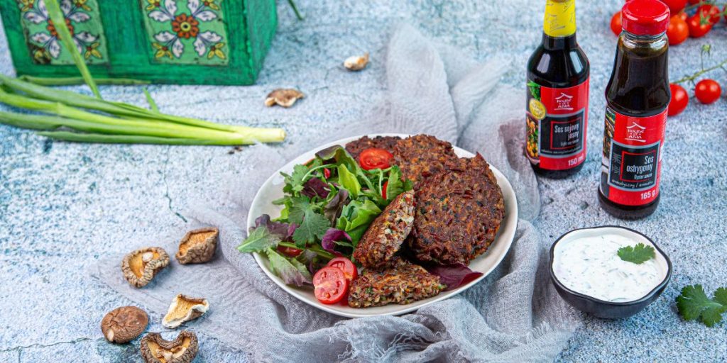 Wege kotlety z grzybami i czerwonym ryżem DeCare